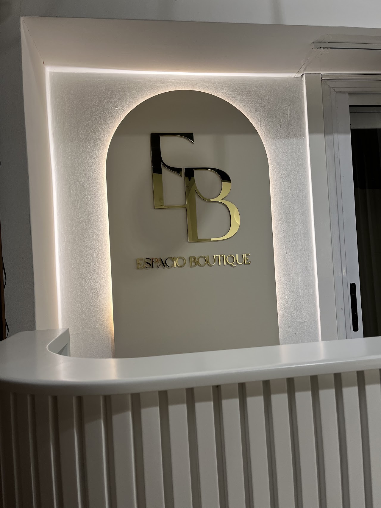 Identidad de marca Espacio Boutique